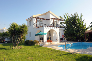 Follow the Sun Villas front picture